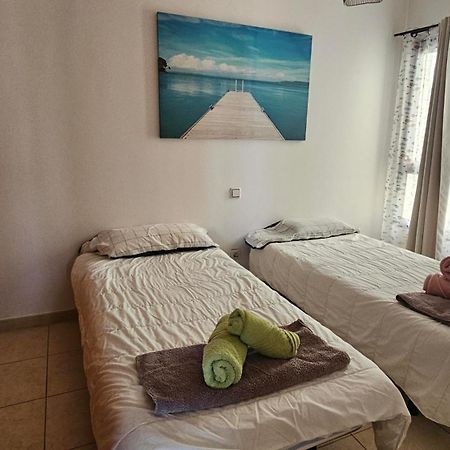 Bienvenue Appart Lumineux Avec Ascenseur Et Vue Sur La Mer Corralejo Luaran gambar