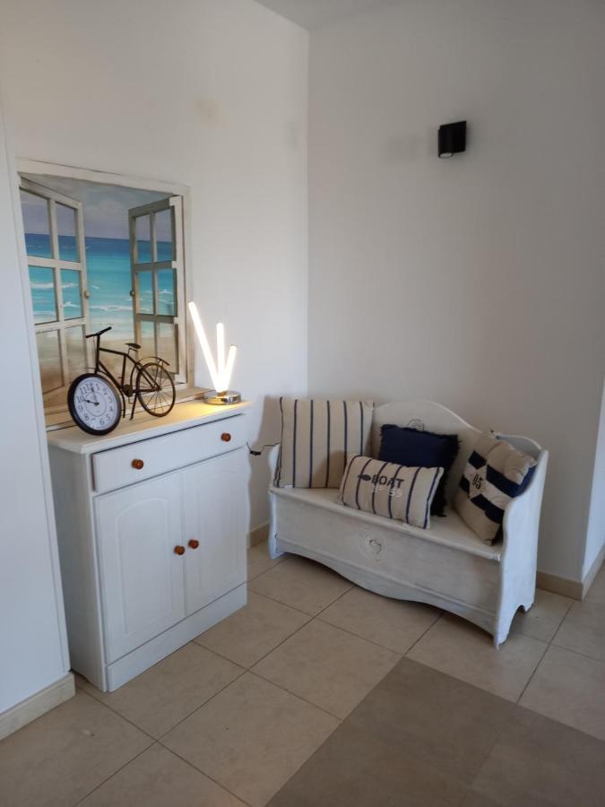 Bienvenue Appart Lumineux Avec Ascenseur Et Vue Sur La Mer Corralejo Luaran gambar